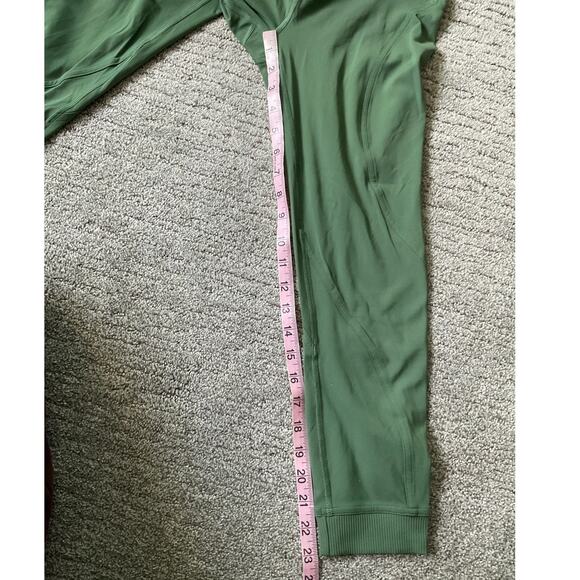 NWOT Lululemon Align HR Ribbed Panel Waist and Cuff Carob Brown (green) Size 6 - Picture 10 of 11